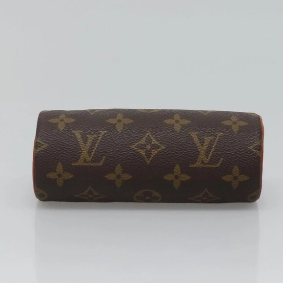 LOUIS VUITTON Monogram Papillon Pouch LV - Picture 4 of 16